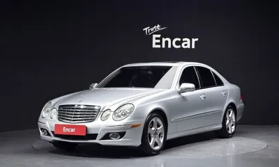 Mercedes-Benz E-Class · 2009 год