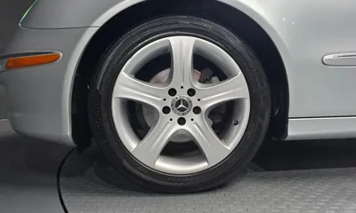 Mercedes-Benz E-Class 2009, 98236 км, за 4225.44 USD
