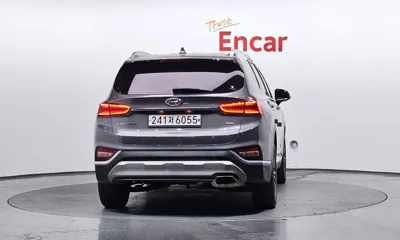 Hyundai Santafe 2020, 126073 км, за 11415.26 USD