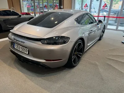 Porsche 718 2019, 26425 км, за 31508.47 USD