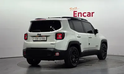 Jeep Renegade 2017, 63271 км, за 7351.98 USD
