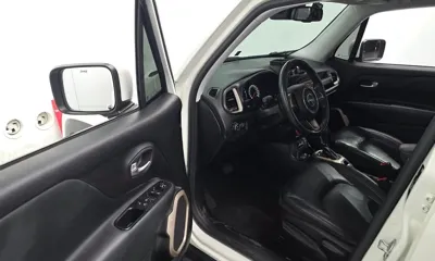 Jeep Renegade 2017, 63271 км, за 7351.98 USD - фото 10