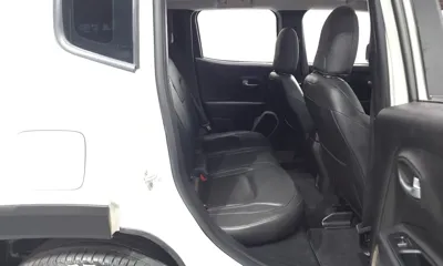 Jeep Renegade 2017, 63271 км, за 7351.98 USD - фото 11