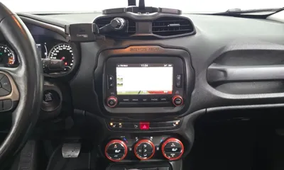 Jeep Renegade 2017, 63271 км, за 7351.98 USD - фото 14
