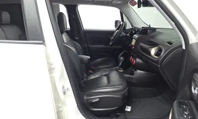 Jeep Renegade 2017, 63271 км, за 7351.98 USD - фото 26