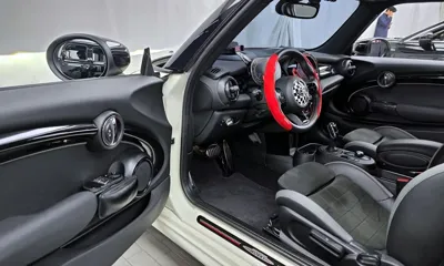 MINI Cooper 2022, 56749 км, за 14205.48 USD - фото 10