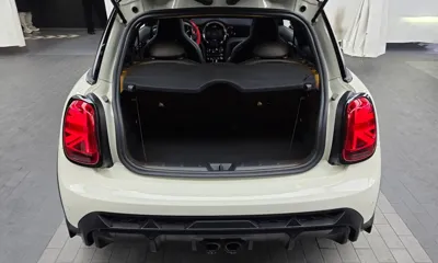 MINI Cooper 2022, 56749 км, за 14205.48 USD - фото 20
