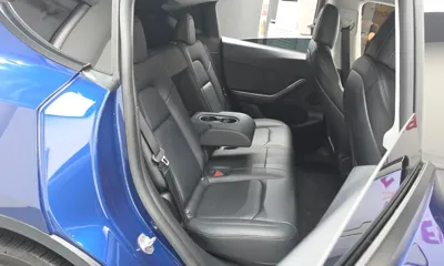Tesla Model Y 2022, 44681 км, за 27627.89 USD - фото 11