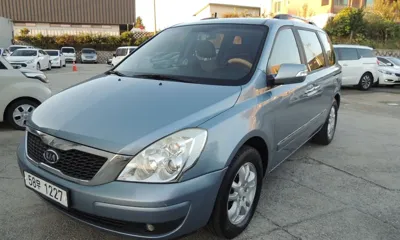 Kia Canival · 2012 год