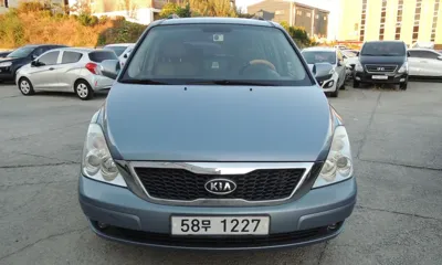Kia Canival 2012, 133413 км, за 2167.63 USD
