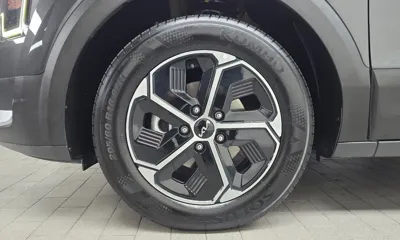Kia Niro 2024, 40748 км, за 16195.15 USD
