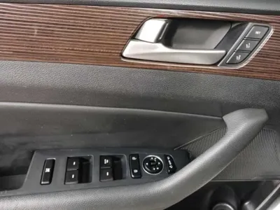 Hyundai Sonata 2018, 133646 км, за 7557.01 USD - фото 9