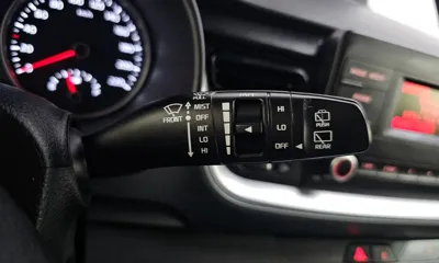 Kia Stonic 2018, 55279 км, за 7739.27 USD - фото 29
