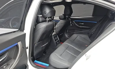 BMW 3-Series 2018, 90998 км, за 9765.48 USD - фото 11