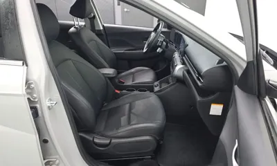 Hyundai Kona 2023, 64911 км, за 16272.7 USD - фото 12