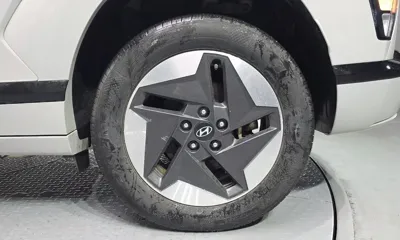 Hyundai Kona 2023, 64911 км, за 16272.7 USD - фото 21