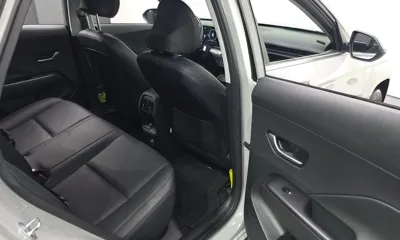 Hyundai Kona 2023, 64911 км, за 16272.7 USD - фото 26