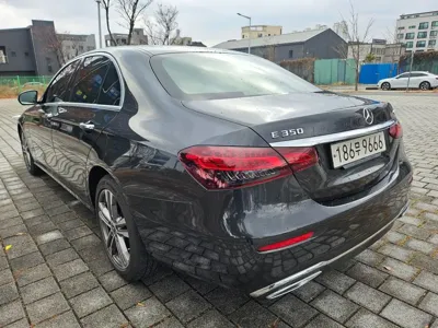 Mercedes-Benz E-Class 2022, 52462 км, за 23377.46 USD - фото 7