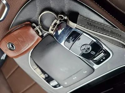 Mercedes-Benz E-Class 2022, 52462 км, за 23377.46 USD - фото 18