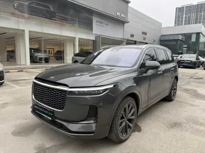 Li Auto Li ONE · 2022 год