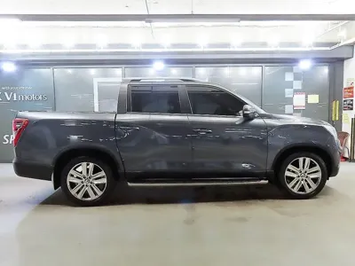 KG_Mobility_Ssangyong Rexton 2018, 111995 км, за 8196.73 USD