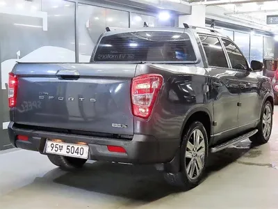 KG_Mobility_Ssangyong Rexton 2018, 111995 км, за 8196.73 USD