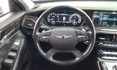 Genesis EQ900