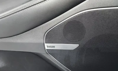 Genesis EQ900