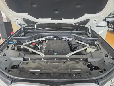 BMW X7 2026, 17000 км, за 92309.66 USD - фото 6