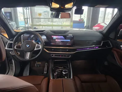 BMW X7 2026, 17000 км, за 92309.66 USD - фото 7