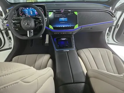 Mercedes-Benz E-Class 2026, 214 км, за 28056.94 USD