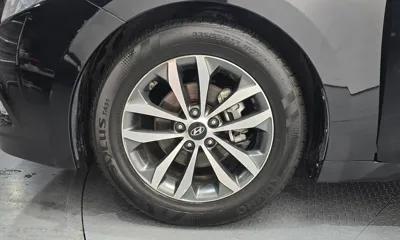 Hyundai Grandeur 2012, 163840 км, за 2130.29 USD