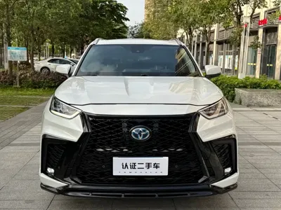 Toyota Highlander 2023, 59000 км, за 27486.22 USD