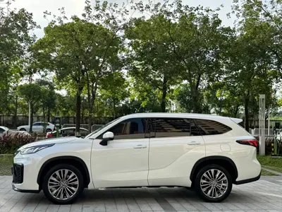 Toyota Highlander 2023, 59000 км, за 27486.22 USD - фото 15