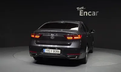 Kia K7 2017, 67623 км, за 8655.43 USD