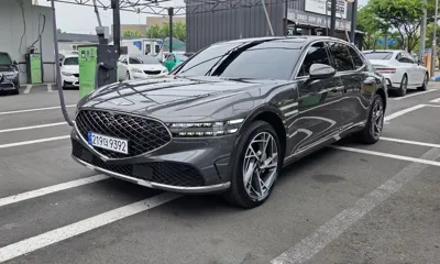 Genesis G90 · 2022 год