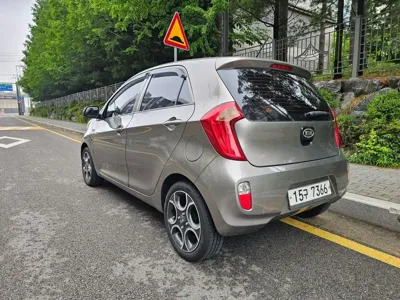 Kia Morning 2012, 128000 км, за 2100.56 USD