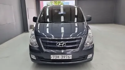 Hyundai Starex 2017, 123000 км, за 7417.62 USD