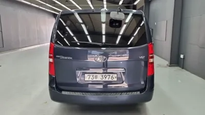 Hyundai Starex 2017, 123000 км, за 7417.62 USD