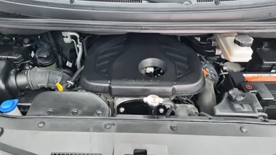 Hyundai Starex 2017, 123000 км, за 7417.62 USD - фото 6