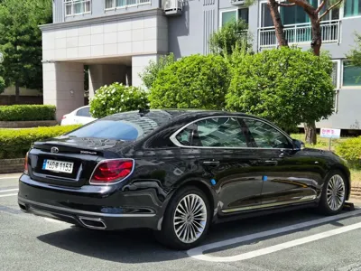 Kia K9 2019, 180769 км, за 12406.46 USD