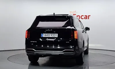 Kia Sorento 2023, 96518 км, за 18589.06 USD