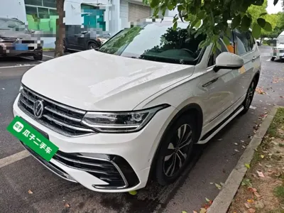 Volkswagen Tiguan L · 2022 год