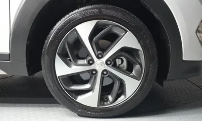 Hyundai Tucson 2017, 86879 км, за 8458.68 USD