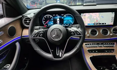 Mercedes-Benz E-Class 2021, 24207 км, за 25496.67 USD - фото 13