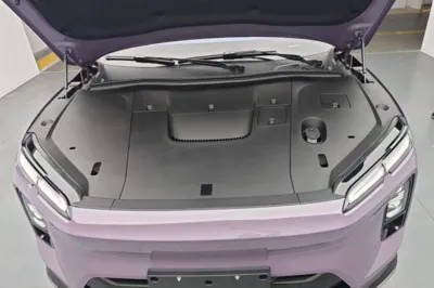 Nio EC6 2025, 9900 км, за 40609 USD - фото 24