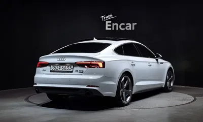 Audi A5 2019, 150793 км, за 13148.33 USD