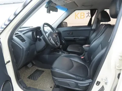 Kia Soul 2010, 172395 км, за 1772.35 USD - фото 10