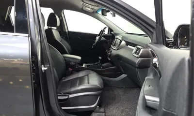 Kia Sorento 2018, 40832 км, за 10174.61 USD - фото 11