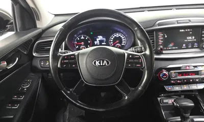 Kia Sorento 2018, 40832 км, за 10174.61 USD - фото 13
